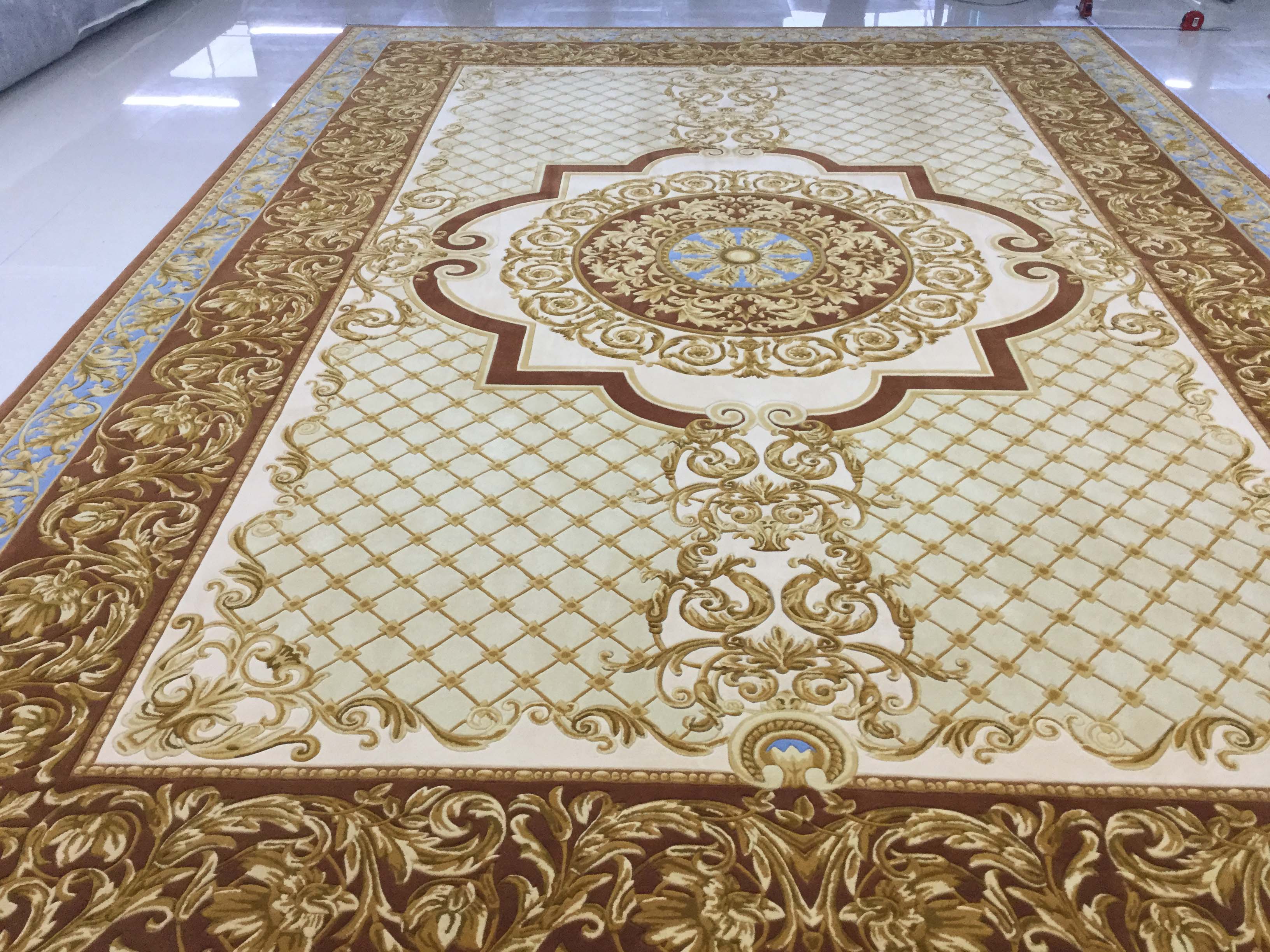 Custom-made luxury rugs for hotels